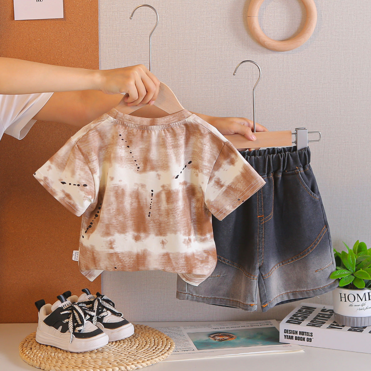 Summer letter short sleeved summer two-piece set