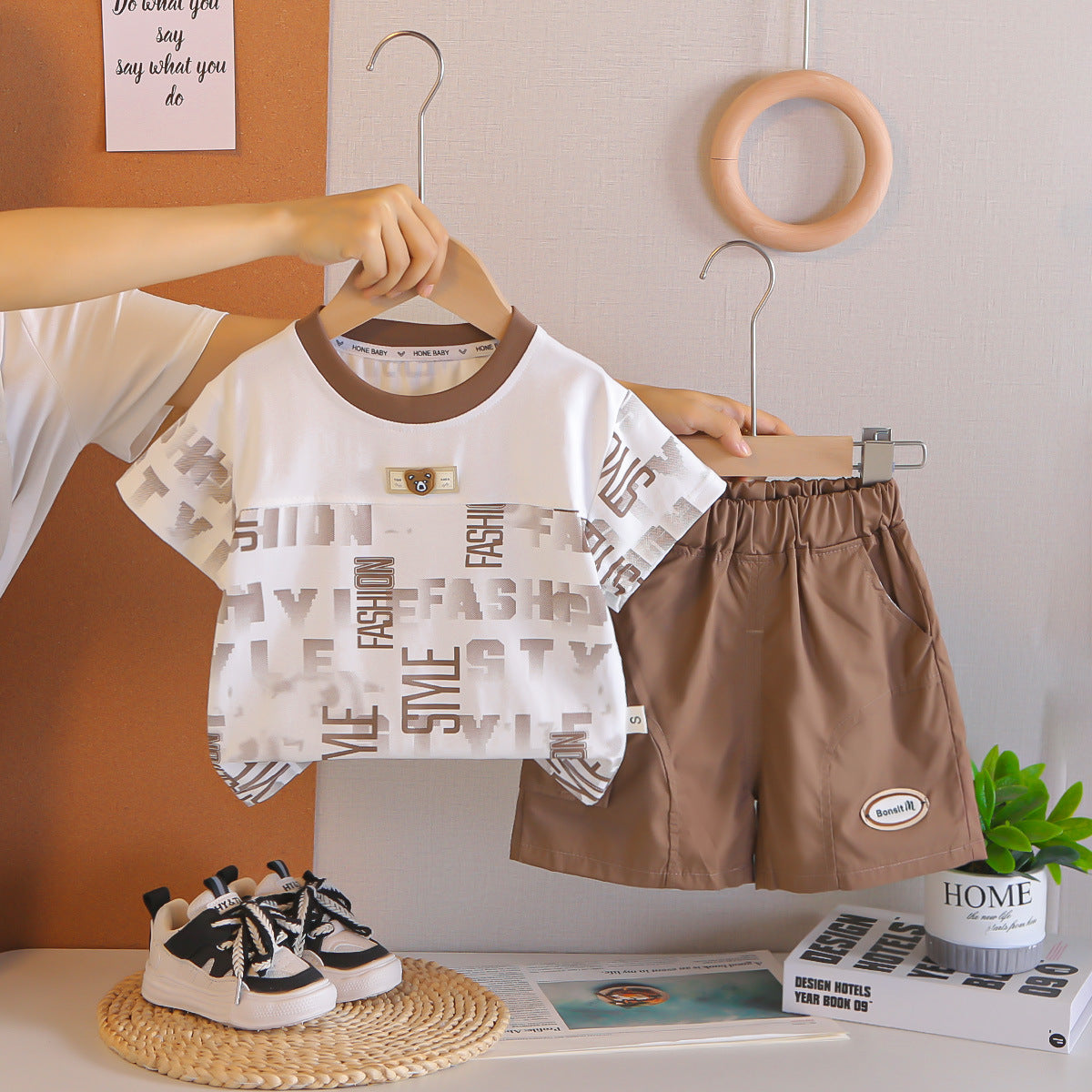 Summer letter set round neck short sleeved two-piece set