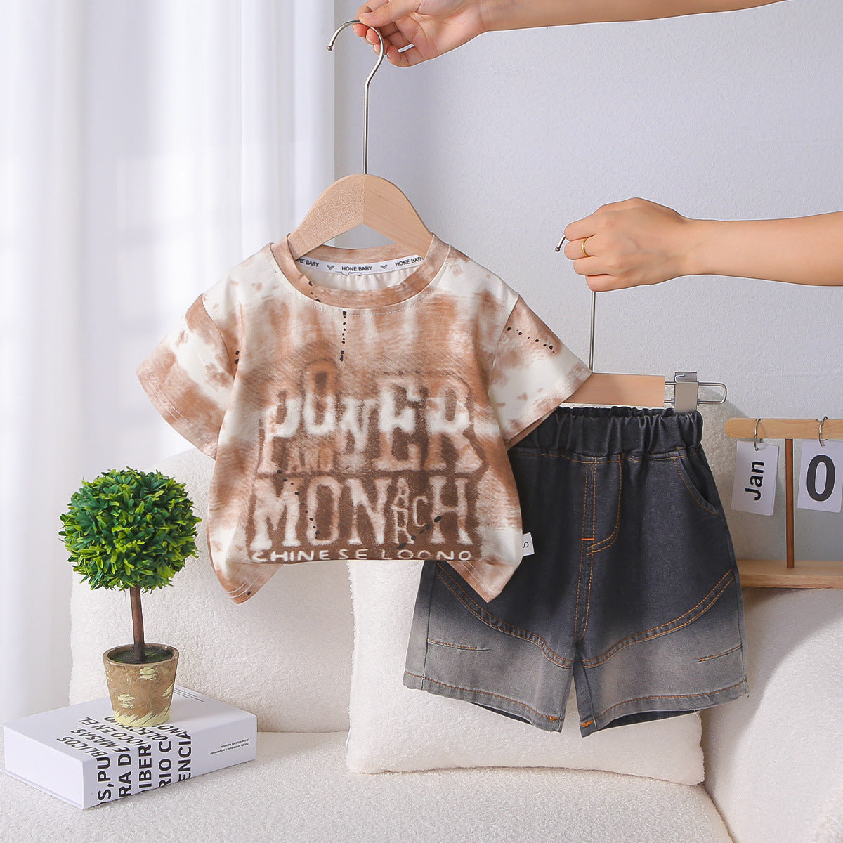 Summer letter short sleeved summer two-piece set