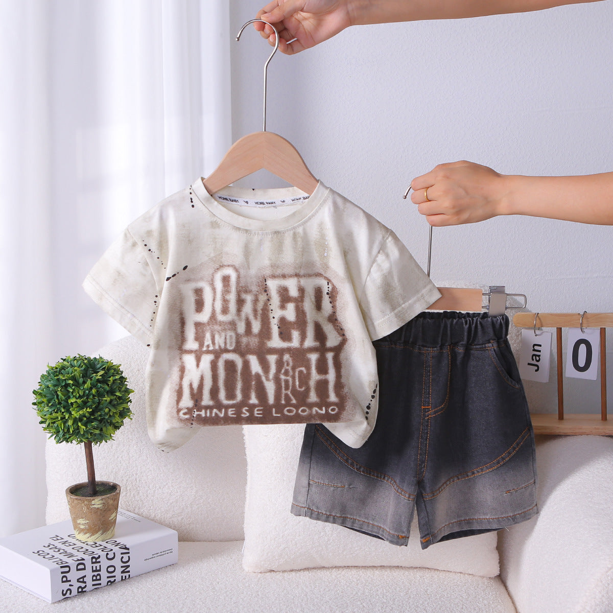 Summer letter short sleeved summer two-piece set